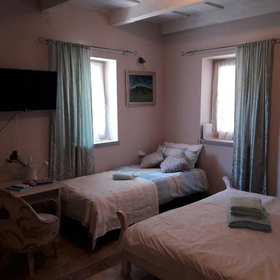 Bastya Apartman Eger Ngoại thất bức ảnh